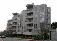 Heritage of Claremont in Oakland, CA - Foto de edificio - Building Photo