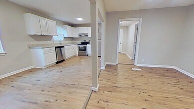 7409 Sparta Ave in Birmingham, AL - Building Photo - Building Photo