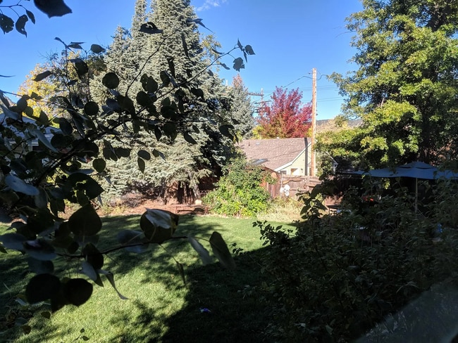 925 Grandview Ave, Unit # 2 in Boulder, CO - Foto de edificio - Building Photo
