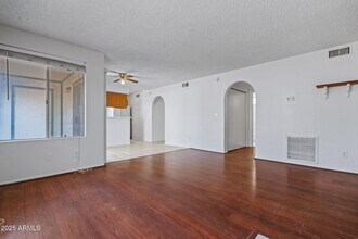 9928 E Birchwood Ave in Mesa, AZ - Building Photo - Building Photo