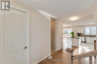 170 Aubrais Cres in Ottawa, ON - Building Photo - Building Photo