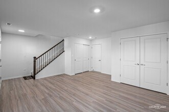 2906 Reflection Dr in Naperville, IL - Building Photo - Building Photo