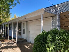 224 NE 127th Ave in Portland, OR - Building Photo - Building Photo