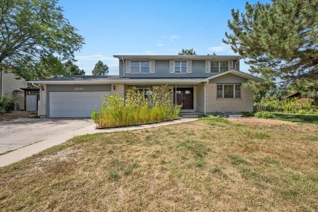 property at 2219 27th Ave