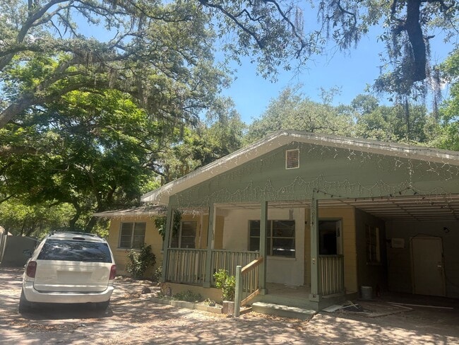property at 1804 E 142nd Ave