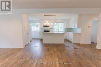 388 Becker Rd in Richmond Hill, ON - Building Photo - Building Photo