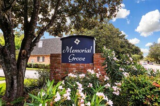 9031 Gaylord Dr in Houston, TX - Building Photo - Building Photo