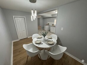 3828 Rosetree Dr in Jacksonville, FL - Building Photo - Building Photo