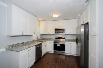 1861 Engle Ct in Augusta, GA - Foto de edificio - Building Photo