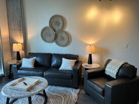 357 W Martin Luther King Jr Blvd in Charlotte, NC - Building Photo