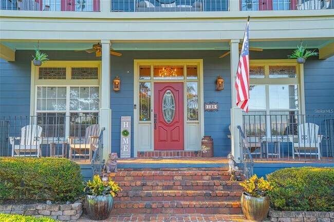 126 E Palmetto Ave in Howey In The Hills, FL - Building Photo - Building Photo