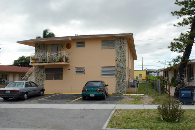 74 W 30th St in Hialeah, FL - Building Photo - Building Photo