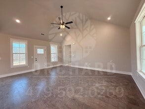 83 Argyll Dr in Bella Vista, AR - Building Photo - Building Photo