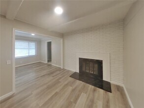 5406 Utah Ave N in Minneapolis, MN - Building Photo - Building Photo