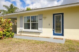 1365 SW Gastador Ave in Port St. Lucie, FL - Building Photo - Building Photo