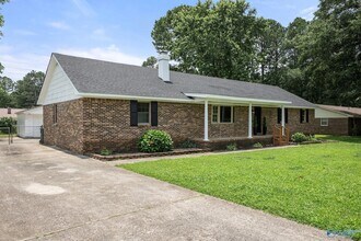 117 Bates St in Athens, AL - Building Photo - Building Photo