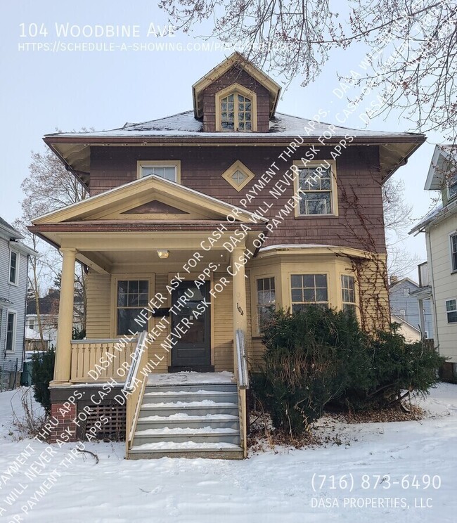 104 Woodbine Ave