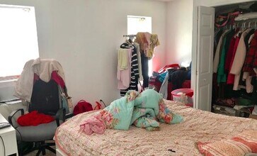 24 Saint Cyprians Pl, Unit 3R in Boston, MA - Building Photo - Building Photo