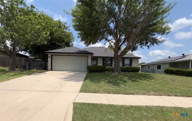 property at 2707 Casey Dr