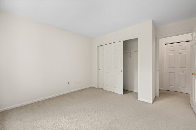 13 Woodstream Dr in Chesterbrook, PA - Building Photo - Building Photo