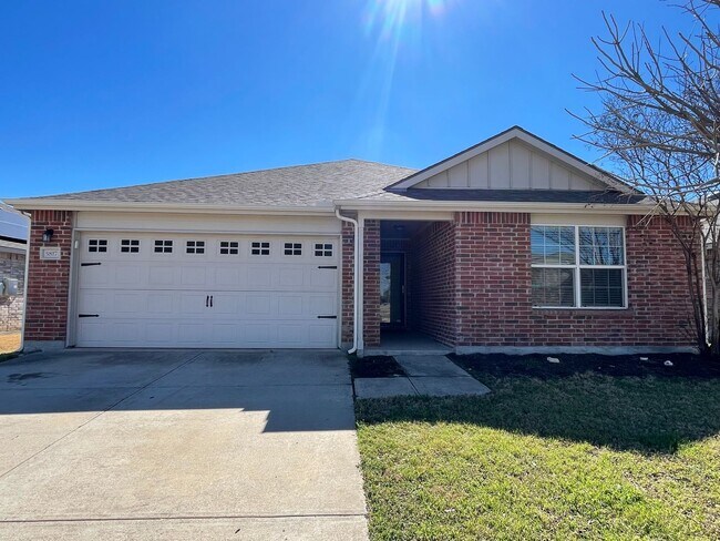 property at 5817 Mountain Bluff Dr