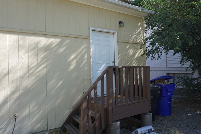 240 E Truman Ave in South Salt Lake, UT - Building Photo - Building Photo