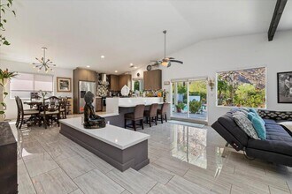 52273 Avenida Madero in La Quinta, CA - Building Photo - Building Photo