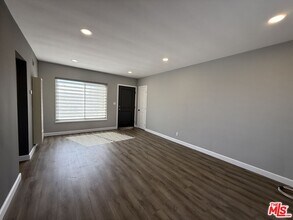 2601 20th St in Santa Monica, CA - Building Photo - Building Photo