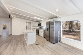 130 Old Lowesville Rd in Stanley, NC - Building Photo - Building Photo