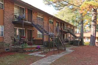 Prince Avondale Apartments in Avondale Estates, GA - Building Photo - Building Photo