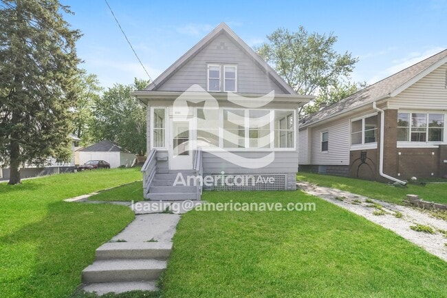 2716 N Peoria Ave in Peoria, IL - Building Photo - Building Photo