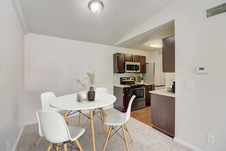 Ivy Urban Living in Dallas, TX - Building Photo - Building Photo