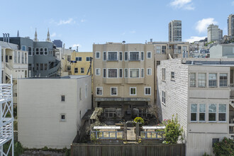 630 Lombard St in San Francisco, CA - Building Photo - Building Photo