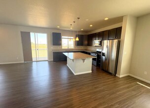 11848 Olive St in Thornton, CO - Building Photo - Building Photo