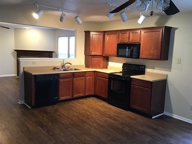 5532 Floating Leaf Dr in Indianapolis, IN - Building Photo - Building Photo