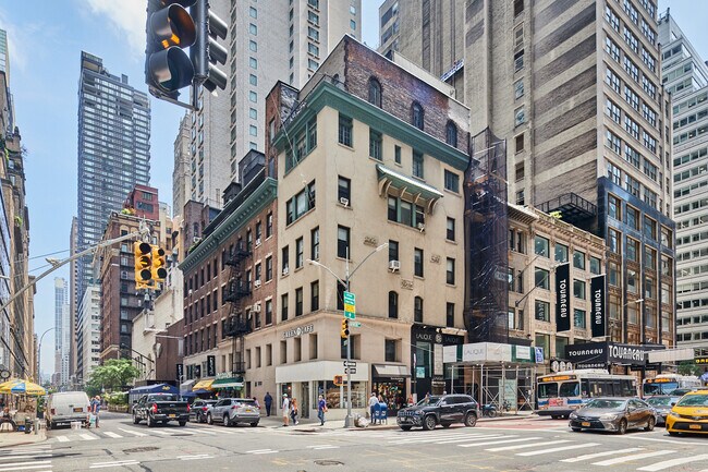40 E 58th