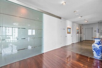 715 Bayshore Dr in Fort Lauderdale, FL - Building Photo - Building Photo