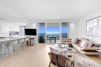 21050 Point Pl, Unit 1806 in Aventura, FL - Building Photo - Building Photo