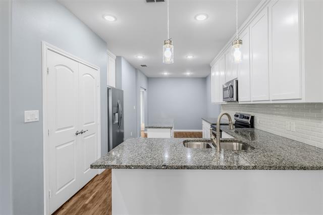 652 River Garden Dr in Fort Worth, TX - Building Photo - Building Photo