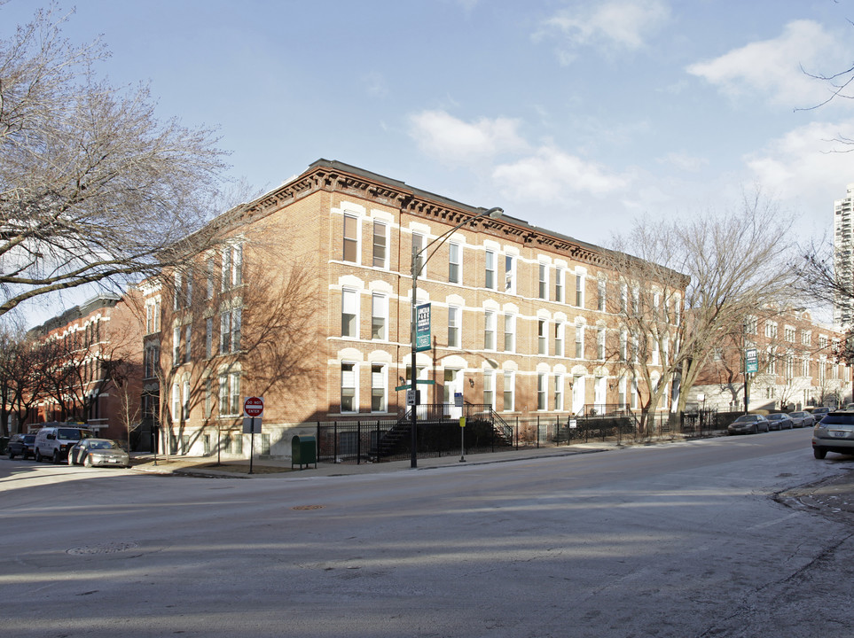 448-456 W Armitage Ave in Chicago, IL - Building Photo