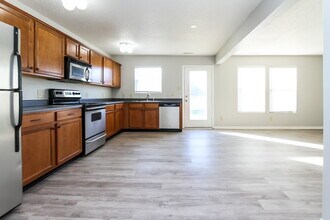 7926 Hydrangea Ct in Indianapolis, IN - Building Photo - Building Photo