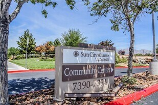 2609 Desert Sparrow Ave, Unit 374 in North Las Vegas, NV - Building Photo