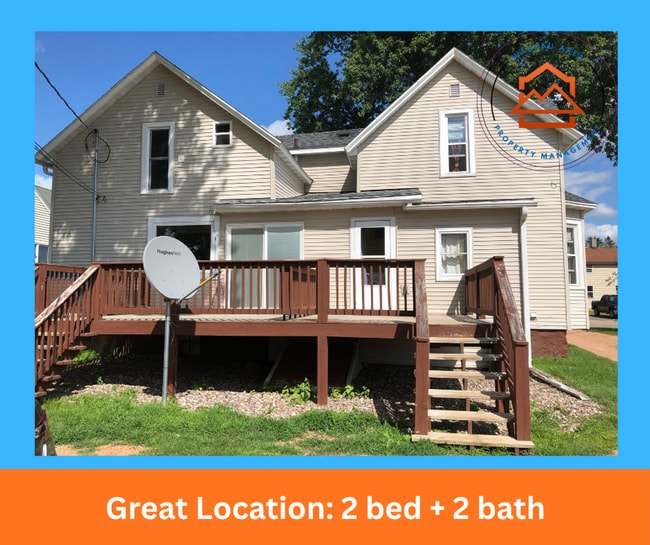 property at 208 N Cleveland St