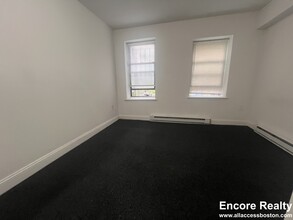 780 Columbus Ave, Unit 1 in Boston, MA - Building Photo - Building Photo