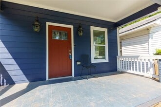 998 Mayson Turner Rd NW in Atlanta, GA - Building Photo - Building Photo