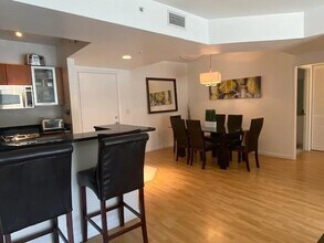 2775 NE 187th St, Unit 523 in Aventura, FL - Foto de edificio - Building Photo