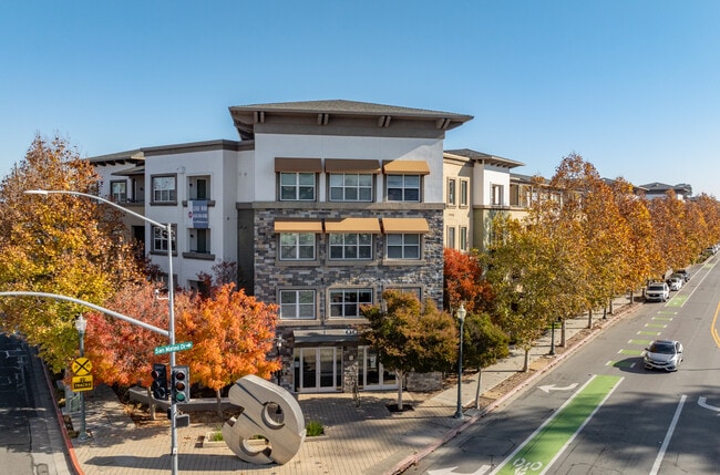 888 San Mateo Apartments