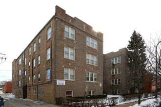 Custer in Evanston, IL - Foto de edificio - Building Photo