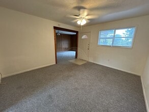 2134 Circle Dr in Copperas Cove, TX - Building Photo - Building Photo