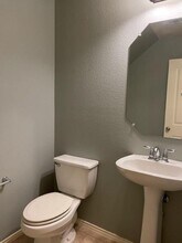 608 Alamo Plaza Dr in Cedar Park, TX - Foto de edificio - Building Photo